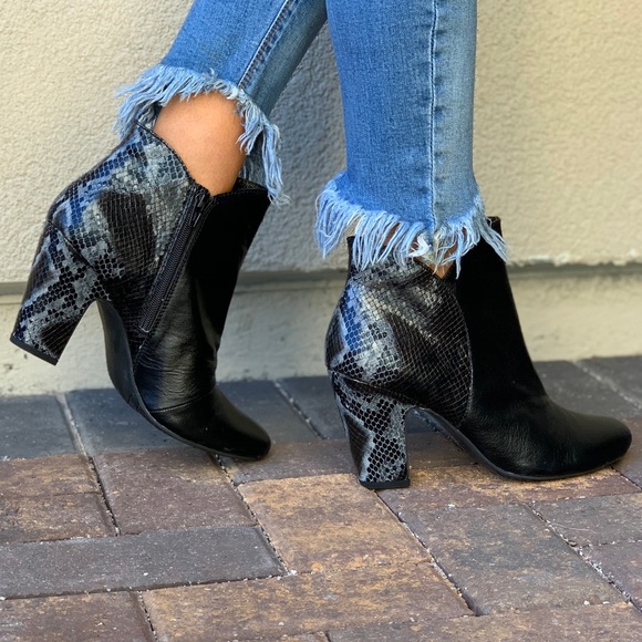 Black Genuine Leather Heeled Ankle Boots - Picture 7 of 7